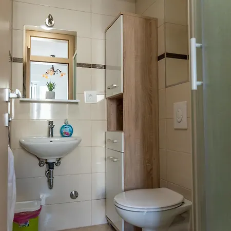 Anamary Apartment